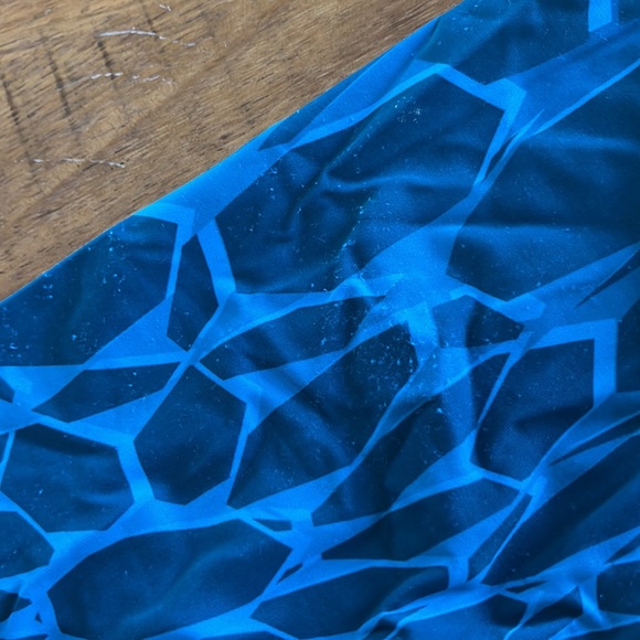 4/50% off | Athletic Geometric Blue Leggings - Picture 2 of 7